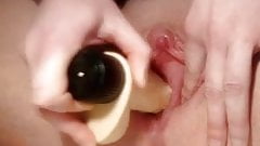 Big lip wet pussy dildo play