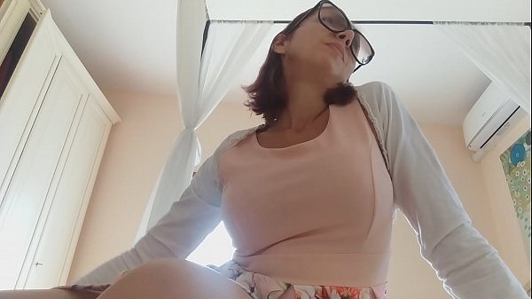 are you boring? me too…i have got an hot idea! wanna play?