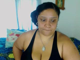 millarobertss Free Adult Webcams, Live Sex, Free Sex Chat millarobertss Public Chat Channel