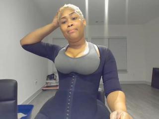 misszylahd Free Adult Webcams, Live Sex, Free Sex Chat JUST GOT BACK FROM KANSAS JUST DRINKING !