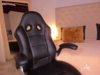 ⚡, Annie ⚡ Free Adult Webcams, Live Sex, Free Sex Chat This time i will do a Oil naked Show, so please dont miss it and join me with your tips [27 tokens remaining]