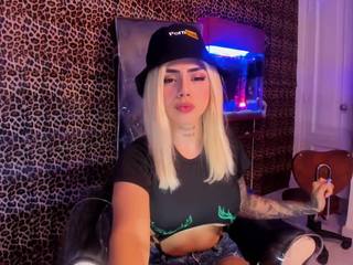 ?, DElettraa? Free Adult Webcams, Live Sex, Free Sex Chat I am your blonde fantasy tonight @2500 tkns insert plug // @ 5500 ride dildo and squirt [2500 tokens remaining]