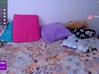 xcaitlynx Free Adult Webcams, Live Sex, Free Sex Chat Hey love I need you to be able to have fun CUM SHOW and Ride Dildo for 300tks – [Pvt Is Open] #latina #cum #18 #teen #squirt [152 tokens remaining]