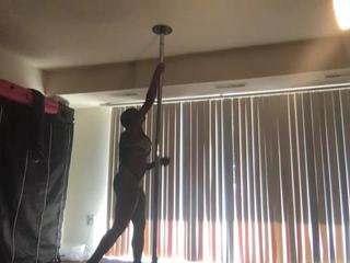 Coco Divine Free Adult Webcams, Live Sex, Free Sex Chat Get me naked ? [500 tokens remaining]