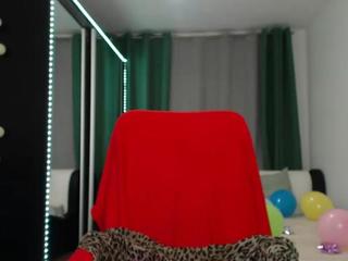 lisa-tease Free Adult Webcams, Live Sex, Free Sex Chat B DAY GIRL DRINK CHAMPAGNE [Multi Goal]