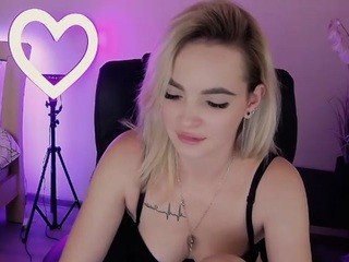 nicoleaniiston Free Adult Webcams, Live Sex, Free Sex Chat