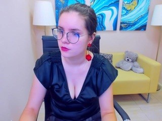 Lucydream Free Adult Cams, Live Sex, Free Porn Chat