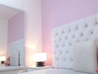 Ninnacollins Free Adult Cams, Live Sex, Free Porn Chat