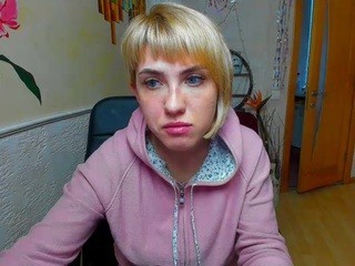 Reginasmilee Free Adult Cams, Live Sex, Free Porn Chat