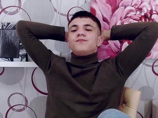 Calvinhawkins Free Adult Cams, Live Sex, Free Porn Chat