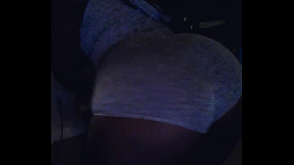 Jolie Caress twerking 9 sec