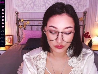 Luciaminn Free Adult Cams, Live Sex, Free Porn Chat