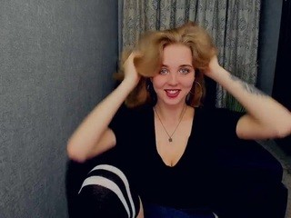 Lunaastar Free Adult Cams, Live Sex, Free Porn Chat