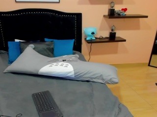 Lola-huntter Free Adult Cams, Live Sex, Free Porn Chat