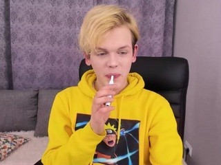 RyanToyBoy Free Adult Cams, Live Sex, Free Porn Chat