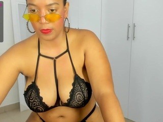 Vanessagomezz Free Adult Cams, Live Sex, Free Porn Chat