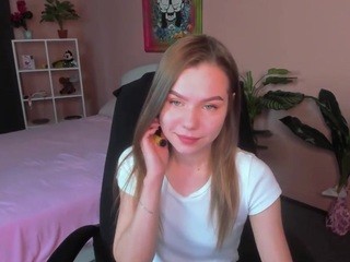 Chloe-Fly Free Adult Cams, Live Sex, Free Porn Chat