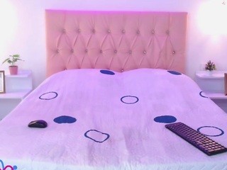 Lesly-Love Free Adult Cams, Live Sex, Free Porn Chat