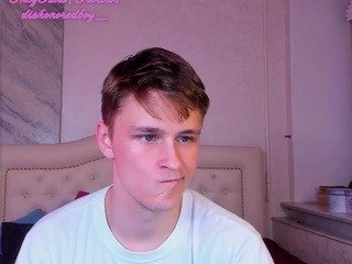 HenryCute Free Adult Cams, Live Sex, Free Porn Chat