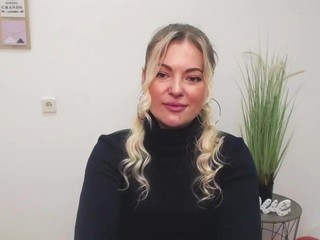 AnitaHoms Free Adult Cams, Live Sex, Free Porn Chat
