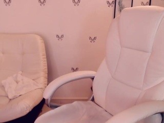 Mia-daniels Free Adult Cams, Live Sex, Free Porn Chat