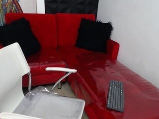 ?, EMMILYCOOPER? Free Adult Cams, Live Sex, Free Porn Chat