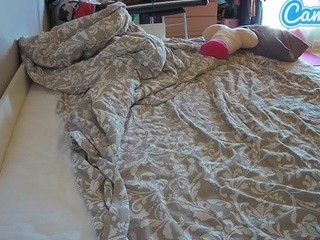 Julmodels Bedroom-C3 Free Adult Cams, Live Sex, Free Porn Chat