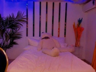 Saraa-Stone Free Adult Cams, Live Sex, Free Porn Chat