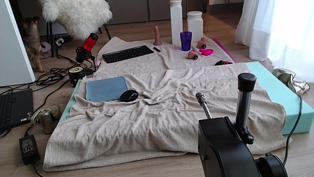 Sallzbi nude stripping on webcam for live sex video chat