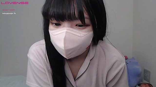 UMI_chau nude stripping on webcam for live sex video chat