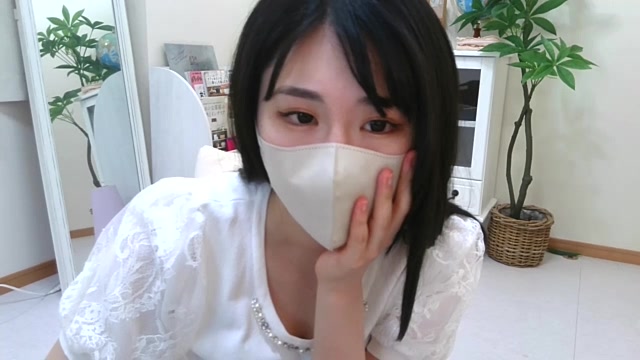 YUZU_JP nude stripping on webcam for live sex video chat