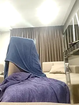 Bella_nasty69 nude stripping on webcam for live sex video chat