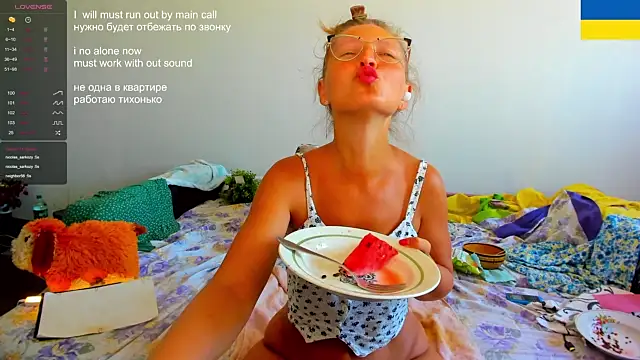 IamYourNarcotic nude stripping on webcam for live sex video chat