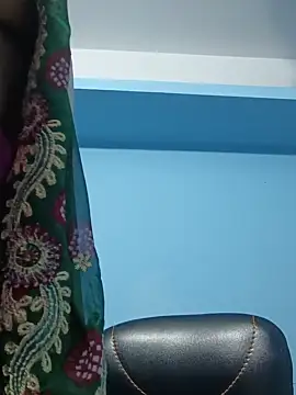 Prem_ki_Deewani nude stripping on webcam for live sex video chat