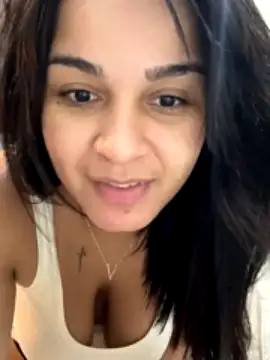 BeatrizKyle_ nude stripping on webcam for live sex video chat