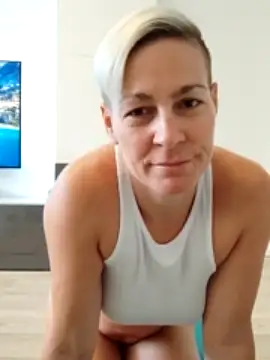 DarleenHot nude stripping on webcam for live sex video chat