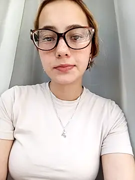 Elisabeth_Daphie nude stripping on webcam for live sex video chat