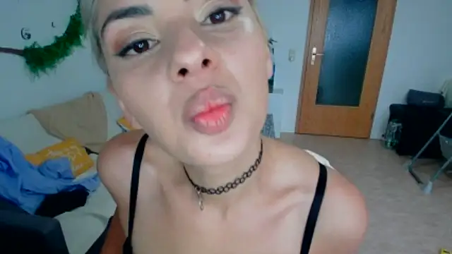 Kate14Me nude stripping on webcam for live sex video chat