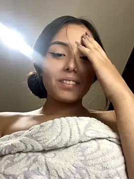 Lia_sex69 nude stripping on webcam for live sex video chat