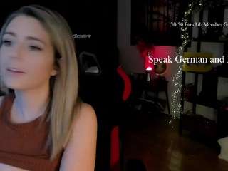 Lisaonthemoon Free Adult Cams, Live Sex, Free Porn Chat