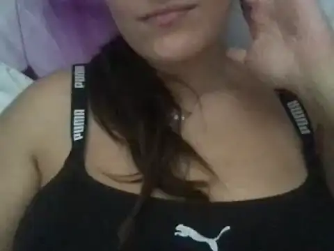 Orsacchiotta22 nude stripping on webcam for live sex video chat