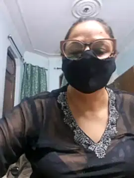 SEXY-Sardarni nude stripping on webcam for live sex video chat