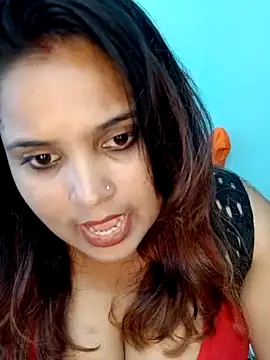 Your-Queen12 nude stripping on webcam for live sex video chat