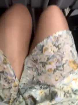Ko-mi-na nude strip on cam for live sex chat