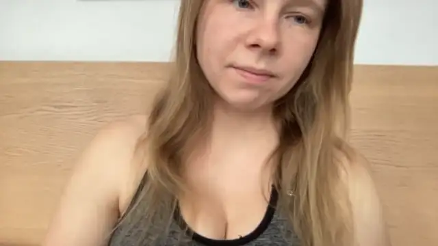 SweetLucy96 nude stripping on webcam for live sex video chat