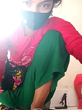 Aditi– nude strip on cam for live sex chat