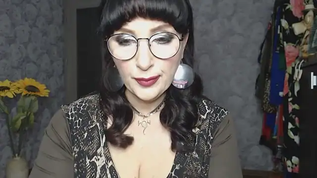 Aziza1 nude strip on cam for live sex chat