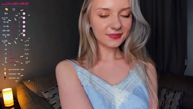LardiEldor nude strip on cam for live sex chat
