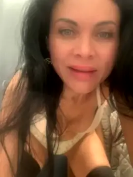 North-Carolina nude strip on cam for live sex chat