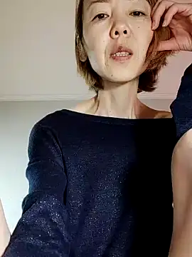 ________– nude strip on cam for live sex chat